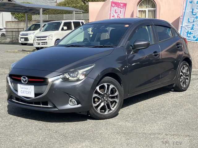 2014 Mazda Demio