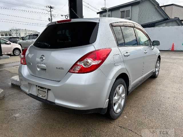 2009 Nissan Tiida