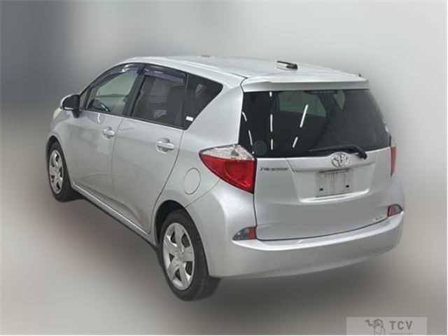 2011 Toyota Ractis