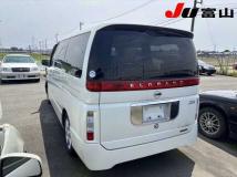 2003 Nissan Elgrand