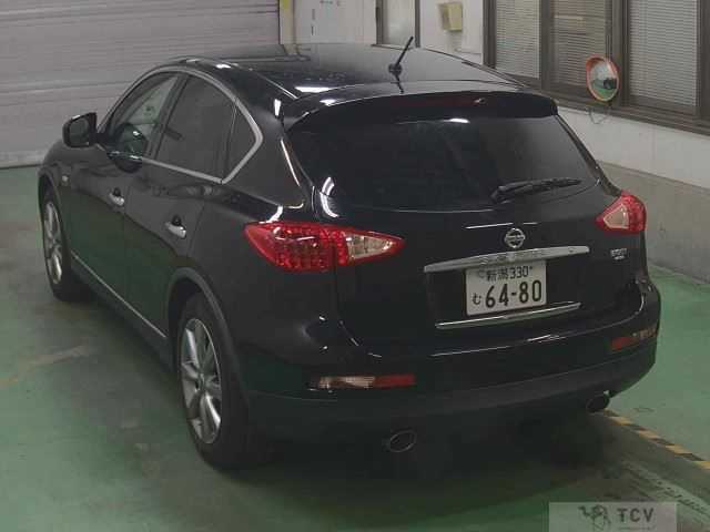 2014 Nissan SKYLINE CROSSOVER
