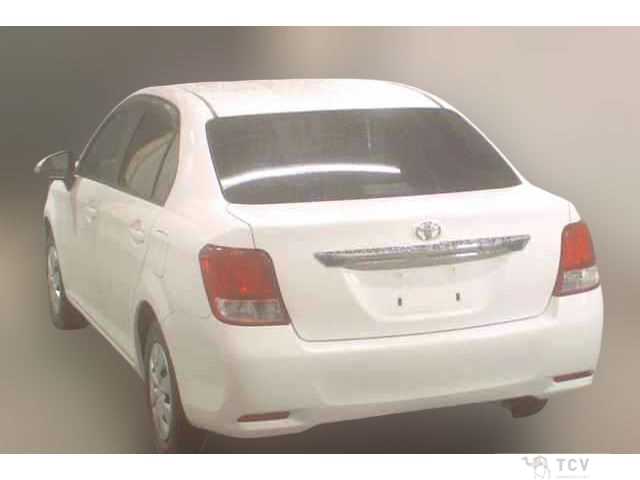 2013 Toyota Corolla Axio