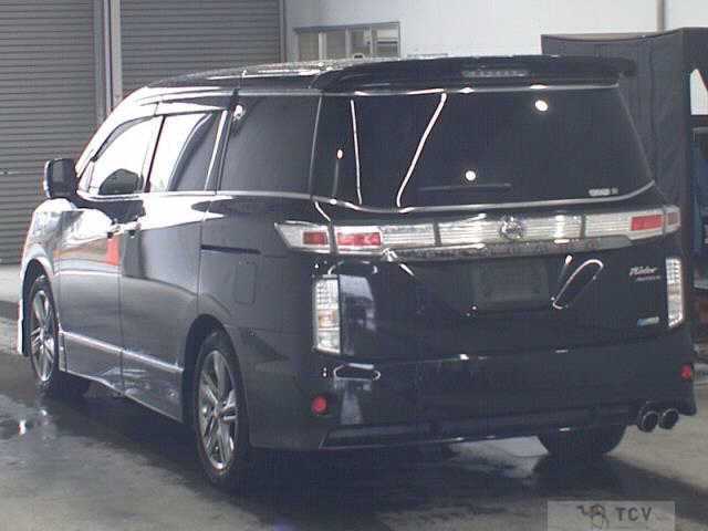 2013 Nissan Elgrand