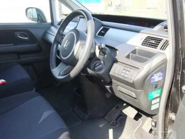 2008 Honda Step WGN