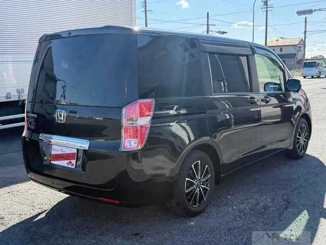2011 Honda Step WGN