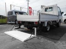 2003 Nissan Vanette Truck