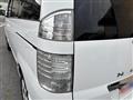 2003 Toyota Noah