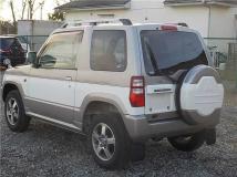 2005 Mitsubishi Pajero Mini