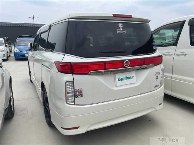 2012 Nissan Elgrand