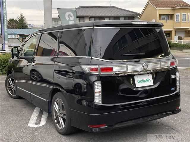 2013 Nissan Elgrand
