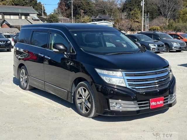 2013 Nissan Elgrand