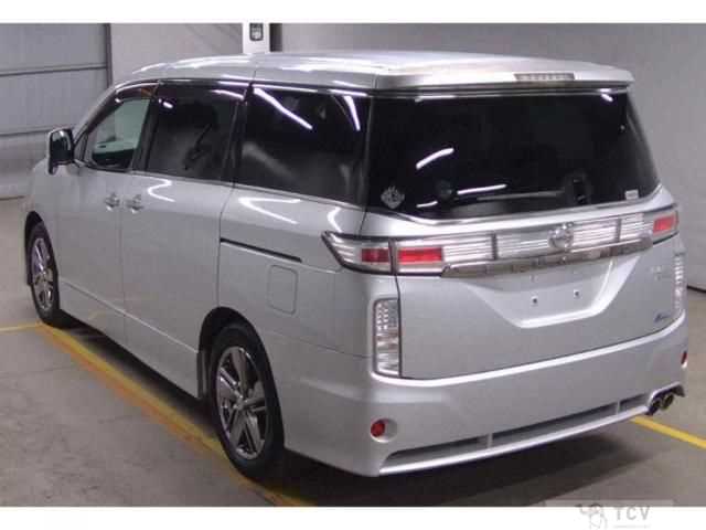 2010 Nissan Elgrand
