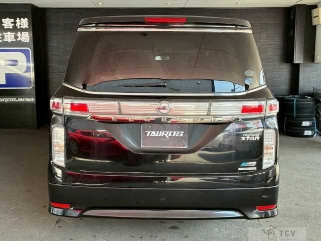 2010 Nissan Elgrand