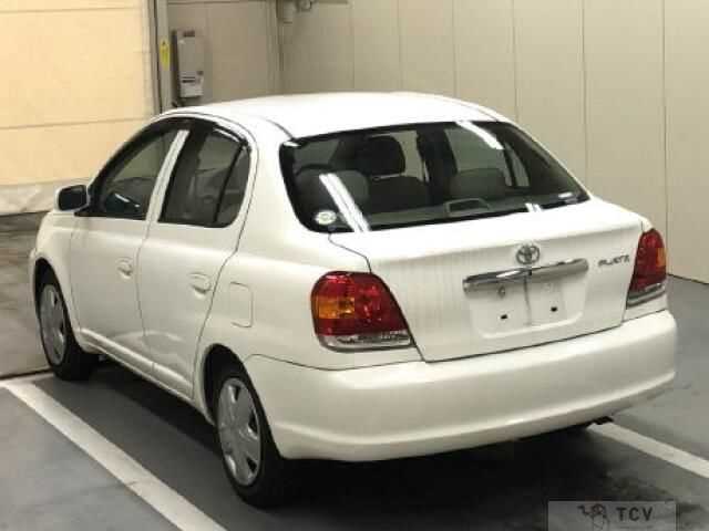 2003 Toyota Platz