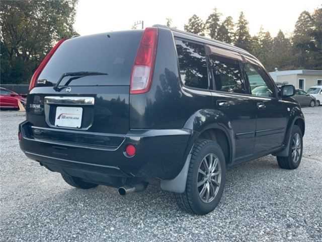 2004 Nissan X-Trail