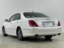 2005 Toyota Crown Majesta