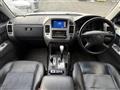 2005 Mitsubishi Pajero