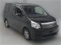 2013 Toyota Noah