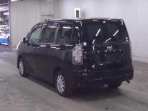 2008 Toyota Voxy