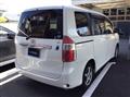 2009 Toyota Noah