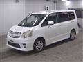 2010 Toyota Noah
