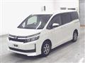 2017 Toyota Voxy