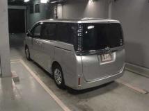 2015 Toyota Voxy