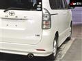 2013 Toyota Voxy