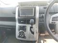 2011 Toyota Voxy