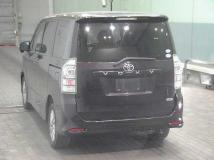 2011 Toyota Voxy
