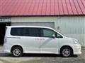 2010 Toyota Noah