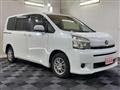 2011 Toyota Voxy
