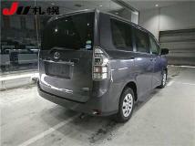 2014 Toyota Voxy