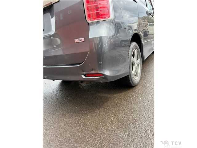 2007 Toyota Noah