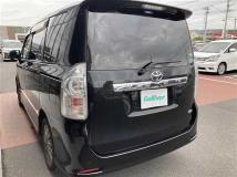 2013 Toyota Voxy