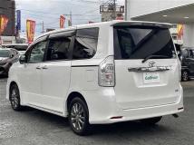 2012 Toyota Voxy