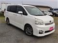 2011 Toyota Voxy