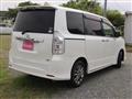 2011 Toyota Voxy
