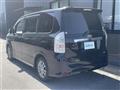 2013 Toyota Voxy