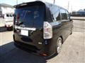 2009 Toyota Voxy