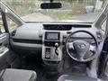 2009 Toyota Voxy