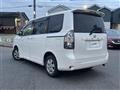 2010 Toyota Voxy