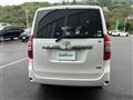 2013 Toyota Noah