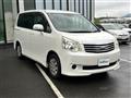2013 Toyota Noah
