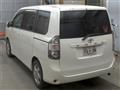 2009 Toyota Voxy