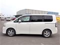 2009 Toyota Voxy