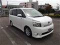 2009 Toyota Voxy