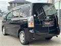 2013 Toyota Voxy