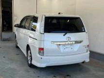 2015 Toyota Isis