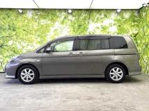 2011 Toyota Isis